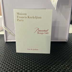 💯 Authentic Baccarat Rouge 540 Eau de parfum